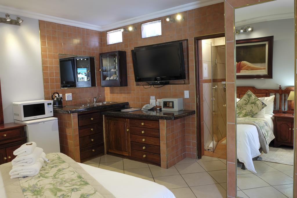 Waterkloof Guest House Претория Экстерьер фото